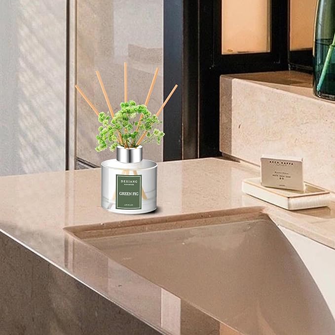 Green Picture Reed Diffuser Set - 3.38 fl oz (100ml) Essential Oil with 6 Reed Sticks | Home & Bathroom Decor