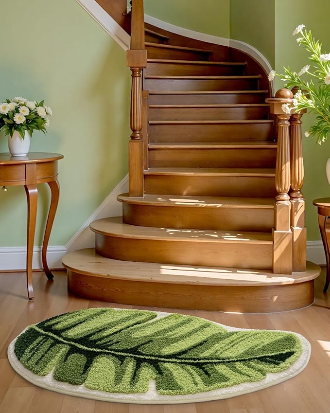 LUMI Cute Bathroom Rugs with Green Leaf Plant, Soft, Fluffy, Plush, Absorbent, Quick Dry, Non Slip, Machine Washable for Shower Floor, Bathroom, Bedroom,Kids Room, 19.5"x39.5", Palm Leaf