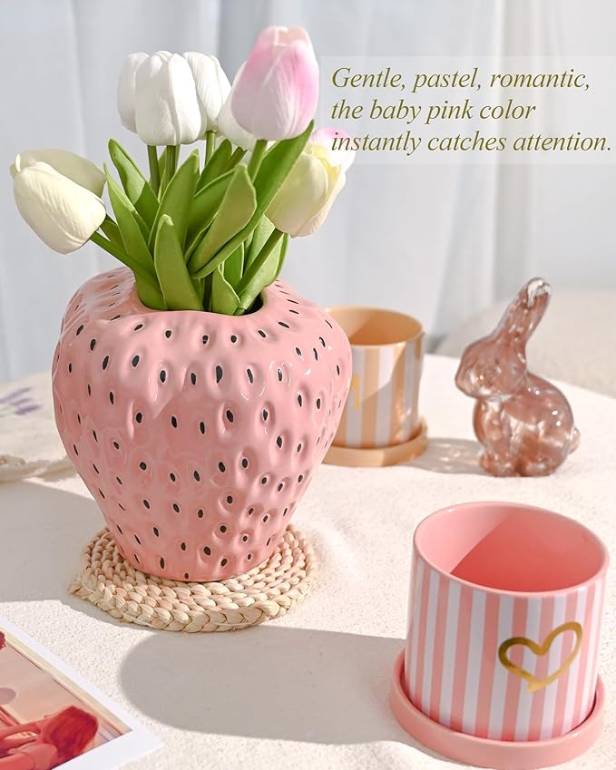 DN DECONATION Pink Strawberry Vase for Flower, Strawberry Shaped Planter Pot for Girls, Unique Ceramic Fruit Vases for Strawberry Party Kitchen Decorations, for Mom&Grandma