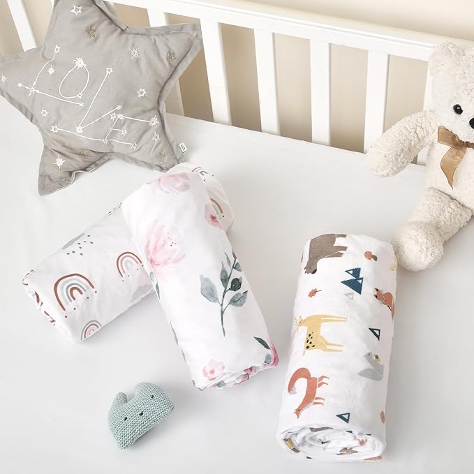 Minky Baby Blanket for Girls, Soft Lightweight Micro Fleece Blanket with Double Layer, Dotted Backing, Breathable Receiving Blanket for Newborns, 30x40 Inches, Floral Flowers