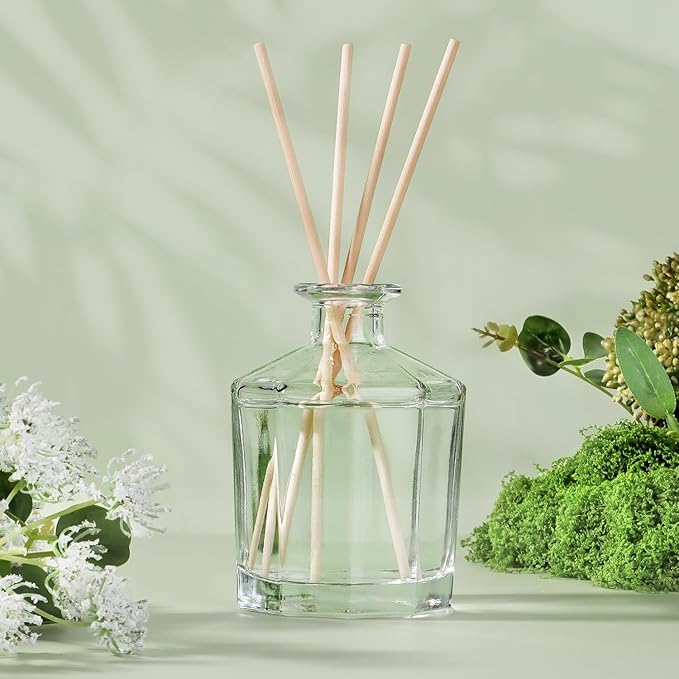 L'Oeud Vill Reed Diffuser, 8.5 Oz(250ml) Vanilla Bathroom Scented Home Fragrance Essential Oil Reed Diffuser Set for Large Rooms