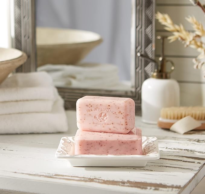 Pre de Provence Artisanal Soap Bar, Natural French Skincare, Enriched with Organic Shea Butter, Quad Milled for Rich, Smooth & Moisturizing Lather, Juicy Pomegranate, 5.3 Ounce