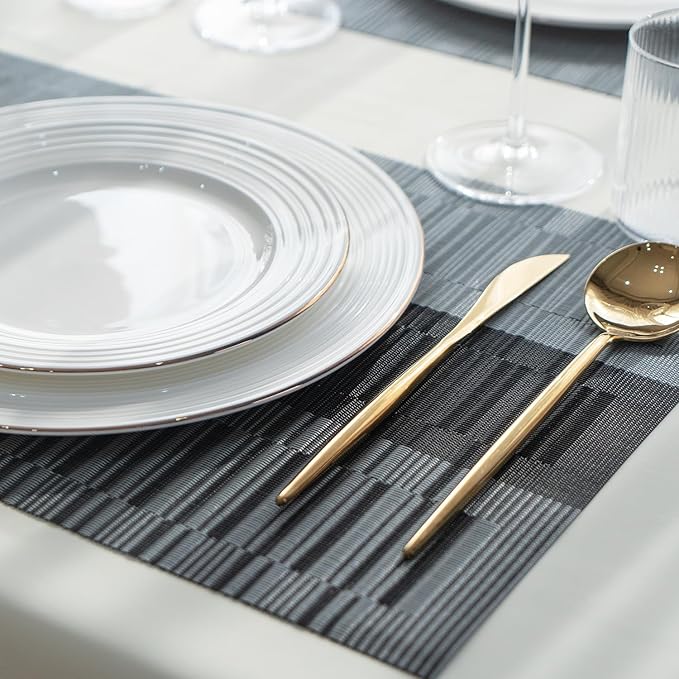 Placemats Set of 4 Vinyl/Plastic Woven Place Mats for Kitchen Table Indoor/Outdoor Washable Placemat Wipeable Dining Table Mats (Ombre Silver Grey Black,4)