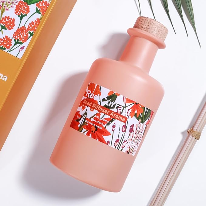 Red Currant Reed Diffuser Set, 6.8fl oz/200ml Fruit & Cedar Wood Scented Oil Diffuser with Rattan Sticks, Cranberries Aroma Fragrance for Bathroom Office Shelf Living Room Home Decor