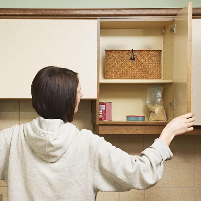 Wicker Storage Basket with Lid, Seagrass Storage Bins with Lids, Rectangular Handwoven Shelf Baskets with Lid for Home Organizer, Rattan Decorative Box for Clothes, Groceries, Snacks (S)