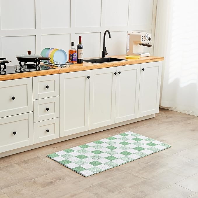 CozeCube Checkered Bath mats Non Slip, Fluffy Absorbent Microfiber Runner Bath mat Washable, Aesthetic Bathroom Rugs, Long Bath mat for Bathroom Floor, Sage Green, 47"X24"