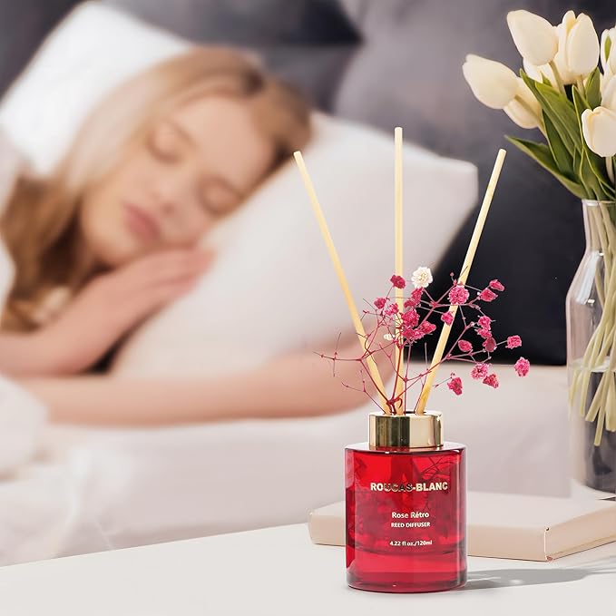 ROUCAS BLANC Reed Diffuser Set with Preserved Flowers, Rose Honey Scented Diffuser with Sticks, Room Decor & Bathroom Decor, Aromatherapy Home Fragrance Diffuser Non-Toxic Gift Set(Rose Rétro)