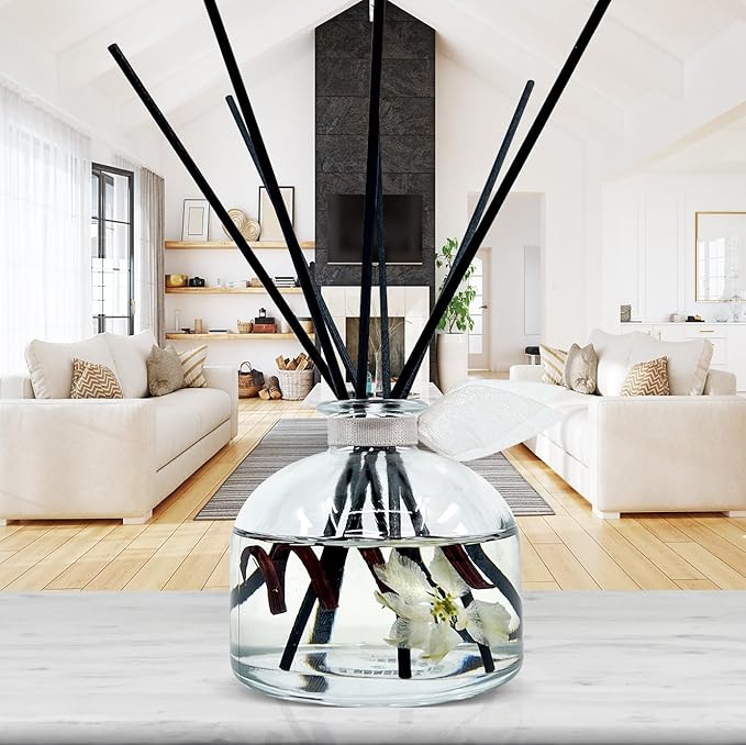 LOVSPA Tahitian Vanilla Reed Diffuser Set - Soothe by LOVSPA - Vanilla, Amber & Tonka Bean Fragrance Oil - Soothing Kitchen, Bedroom or Bath Scent