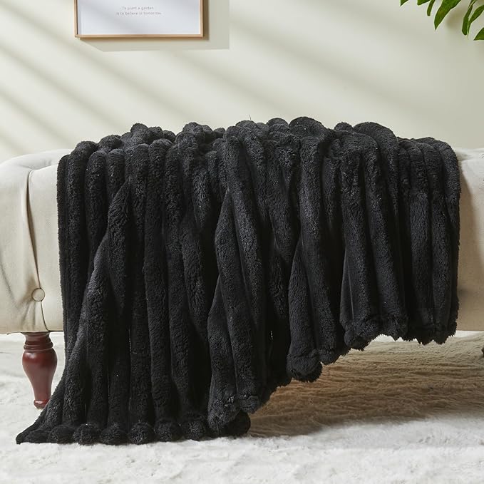 NEWCOSPLAY Super Soft Twin Blanket Black Premium Silky Flannel Fleece 3D Ribbed Jacquard Lightweight Bed Blanket All Season Use (Black Ribbed, Twin(60"x80"))