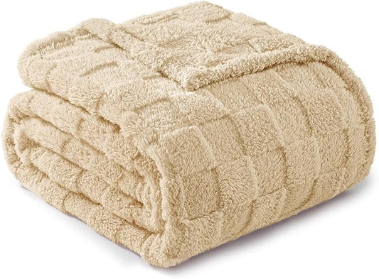 Exclusivo Mezcla Fleece Throw Blanket for Couch,Super Soft and Warm Lightweight Checkered Pattern Blankets for All Seasons,50x60 Inches, Beige