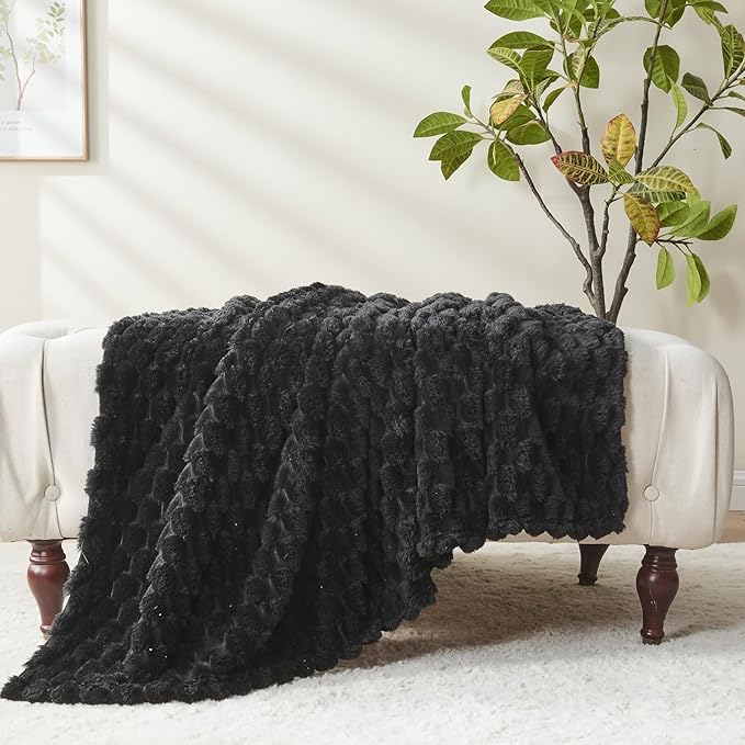 NEWCOSPLAY Super Soft King Blanket Black Premium Silky Flannel Fleece 3D Clouds Stylish Jacquard Lightweight Bed Blanket All Season Use 350GSM (Black, King(90"x110"))