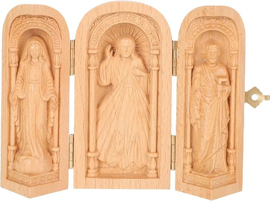 Religious Ornaments Mini Decor Vintage Decor for Home Hand Sculpture Boxwood Carving Christ Mini Christian Altar Box Hand Carving Christian Statues Catholic Statue for Desk Wooden