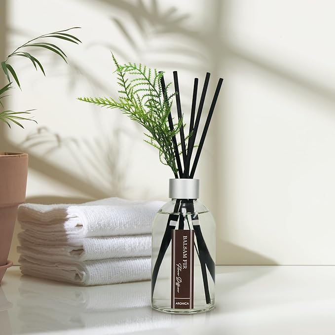 Aronica Modern Christmas Décor, Christmas Smells for House, Holiday Pine Aesthetic Diffuser, Simple Scents Evergreen Trees Boho, Cozy Office Decor for Holiday, Winter Bathroom Decor