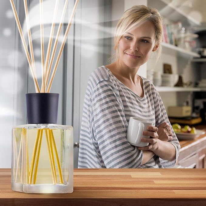 Lemongrass Reed Diffuser w/Natural Essential Lemongrass Oil 17 Fl Oz (500ml) - Intensive - Fresh and Long Lasting Fragrance - Scented Reed Diffuser - Diffuser Gift Set w/Bamboo Sticks