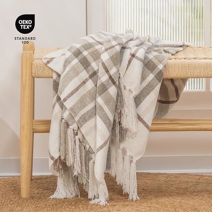 EVERGRACE Plaid Chenille Throw Blanket for Couch, Super Soft Cozy Decorative Farmhouse Plaid Throw with Tassels, Lightweight Chenille Knit Throw for Bed Sofa Gift Home Decor, Beige 60”x80”