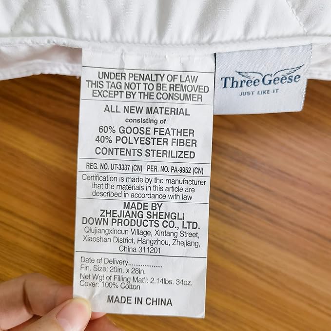 Three Geese Pack of 1 White Goose Feather Bed Pillows Queen/Standard Size- Soft 600 Thread Count 100% Cotton, Medium Firm,Soft Support Surround Fill Polyester,White Solid