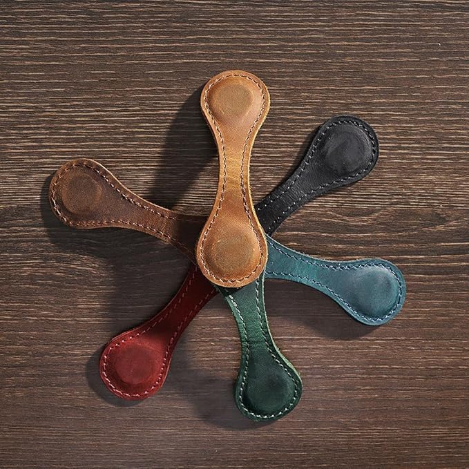 Personalized Magnetic Bookmark, 26 Custom Letters, Handmade - Magnetic Leather Bookmark for Book Lovers (Purple, I)
