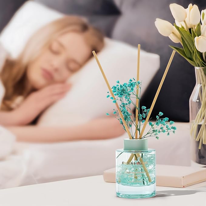 ROUCAS BLANC Reed Diffuser Set with Preserved Flowers, Green Leaves Scented Diffuser with Sticks, Room Decor & Bathroom Decor, Aromatherapy Home Fragrance Diffuser Gift (Verdant Mystique)