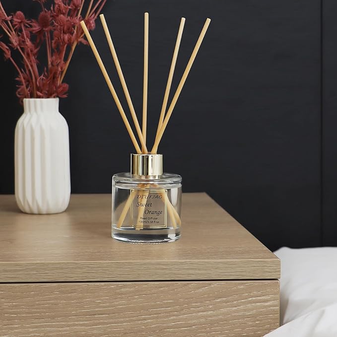 100ml Scent Diffuser with 6 Fiber Sticks, 3.5 oz Reed Diffuser Set Aromatherapy Fragrance Diffusers Air Fresheners for Home Bedroom Bathroom (Orange)