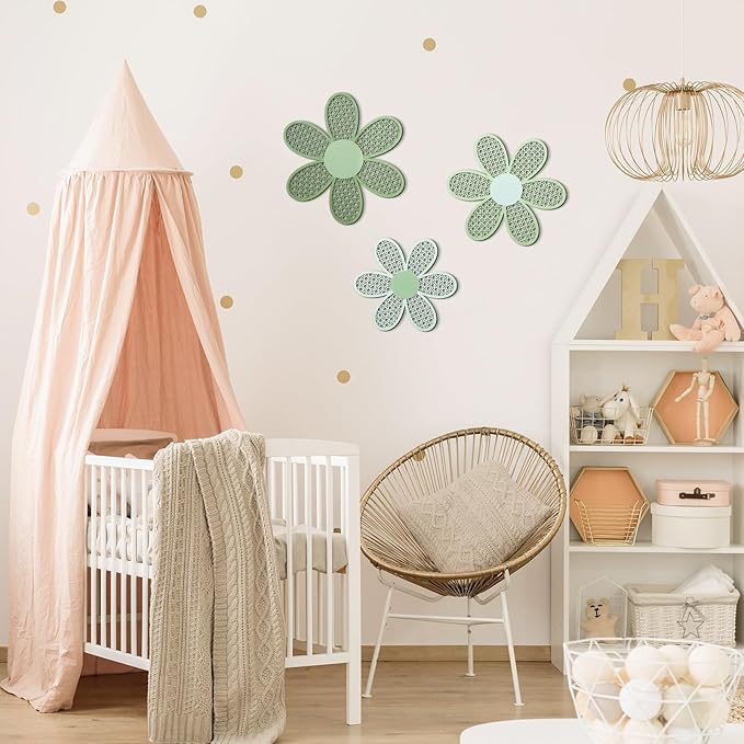 Maitys 3 Pieces Boho Daisy Wall Decor Natural Rattan Flower Wall Hanging Art Wooden Boho Art Nursery Flowers Farmhouse Hanging Decor for Home Office Nursery(Gradient Sage Green)