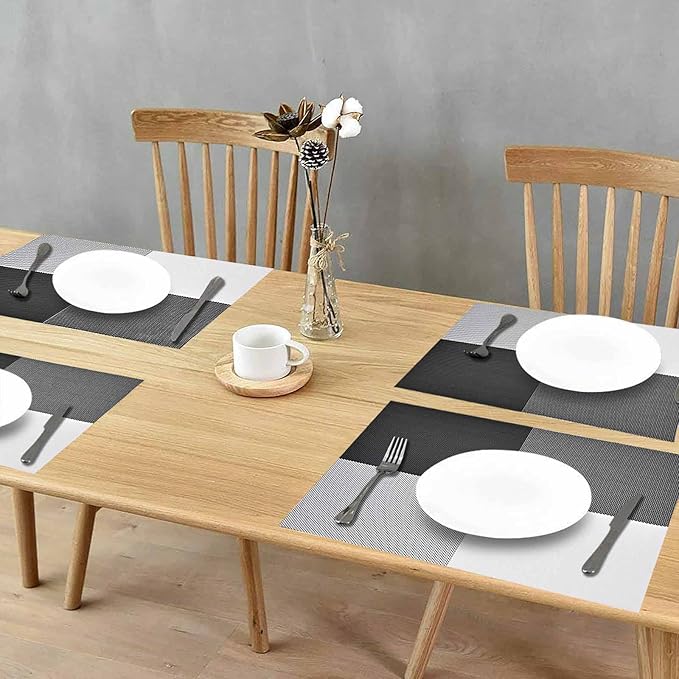 GIVERARE Placemats Set of 4, Heat-Resistant Woven Vinyl Placemat, Non-Slip Washable PVC Table Mat, Easy to Clean Premium Plastic Mats for Dining, Kitchen Table (Black+White)