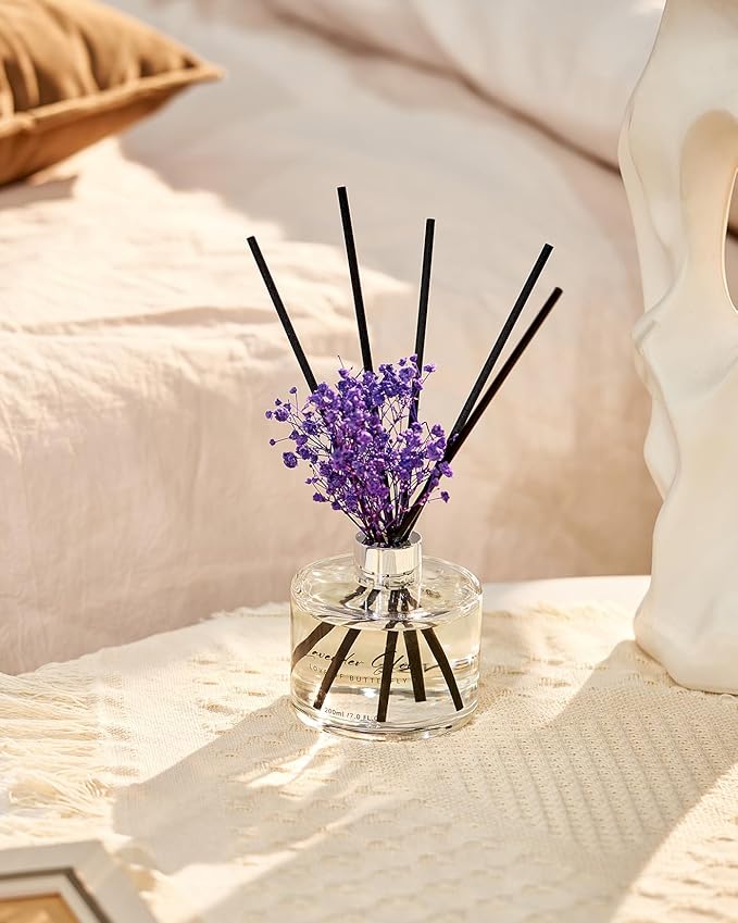 M&SENSE Lavender Glow Reed Diffuser Set with 7 Sticks | Baby's Breath Flower - 7.0oz Lavender Scent, Home Fragrance Diffuser for Bedroom Bathroom Décor, Scented Diffuser Gifts for Women MSRD0206