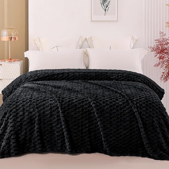 Exclusivo Mezcla Queen Size Soft Fleece Blanket, 90x90 Inches Stylish Jacquard Velvet Blanket for Bed, Fuzzy Cozy Lightweight for All Season, Black