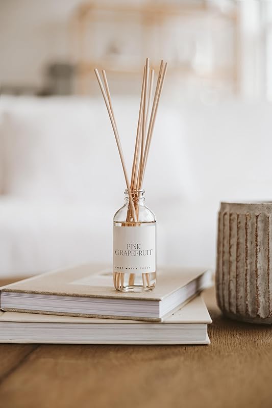 Sweet Water Decor Pink Grapefruit Clear Reed Diffuser – Room Decor Aesthetic with Long-Lasting Premium Fragrance of Grapefruit, Orange, Strawberry, Jasmine & Cedar for 4 Months – Ideal for Home Décor