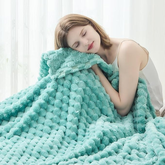 NEWCOSPLAY Super Soft Twin Blanket Sage Green Premium Silky Flannel Fleece 3D Clouds Stylish Jacquard Lightweight Bed Blanket All Season Use 350GSM (Sage Green, Twin(60"x80"))
