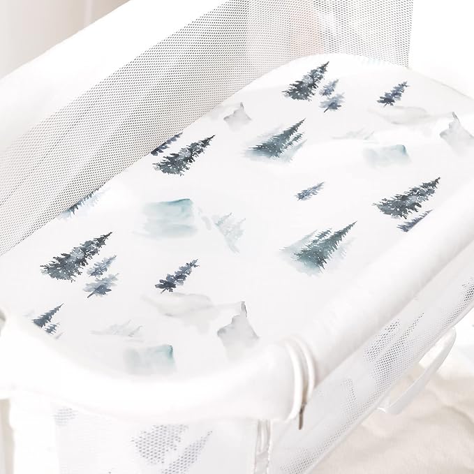 GRSSDER Stretchy Ultra Soft Fitted Bassinet Sheet Set 3 Pack, Universal Fit for Bassinets Baby Cradle Moses Basket Oval Rectangle Mattress Snug and Safe, Cute Wild Forest Mongooses for Baby