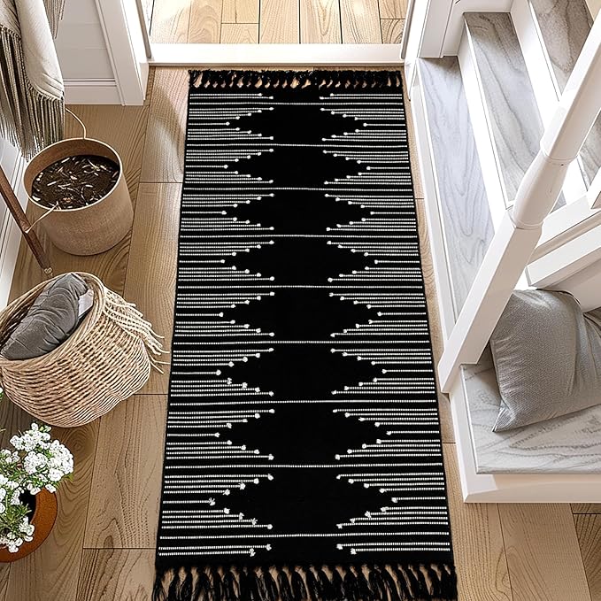 Tritard Boho Runner Rug 2x6 - Washable Lightweight Area Rug for Hallway, Farmhouse Aztec Cotton Rugs with Tassels Kitchen Bathroom Thin Woven Low Pile Carpet for Entryway, Bedroom, Black and White