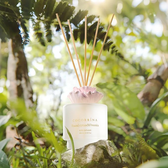 Cocorrina Gypsum Flower Reed Diffuser Set for Bathroom Décor – Eucalyptus & Freesia Scent, 6.76 oz with Sticks & Oil – Home Fragrance for Bathroom & Living Space