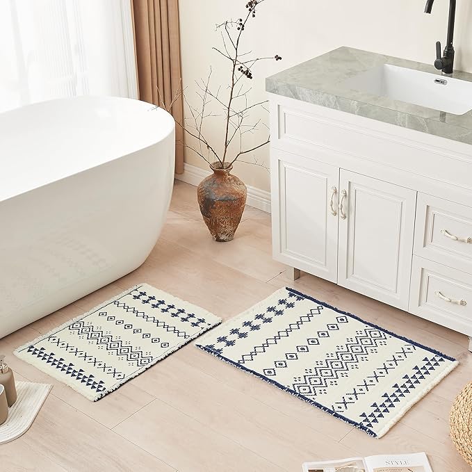 Douceur Boho Bath mat for Bathroom Floor Non Slip, Acrylic Blend Cute Bath Rugs with Tassels, Blue and White Tribal Ethnic Pattern Farmhouse Bathroom Rugs, 20" x 32"