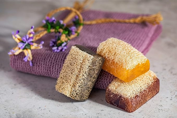 Lavender & Vanilla Loofah Soap Bar - Natural Exfoliating, Moisturizing - Aromatherapy for Face & Body [4.40 oz - 125 gr]