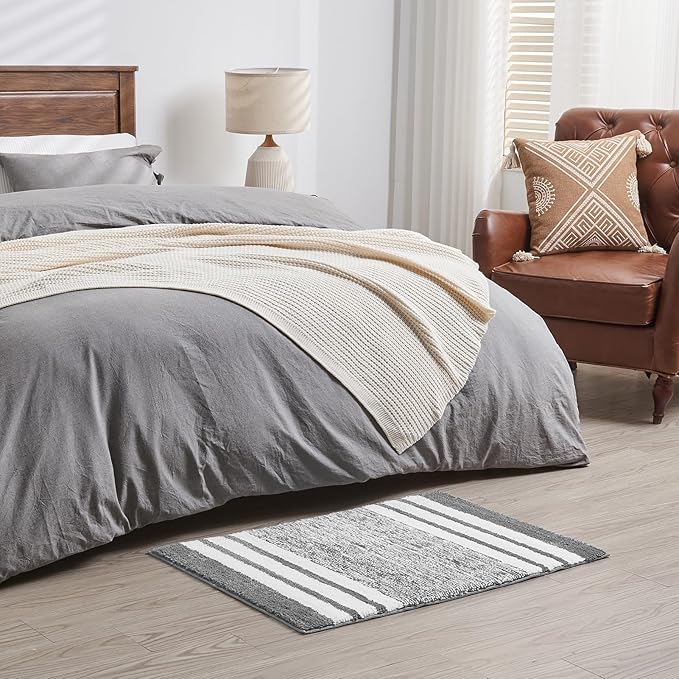 CozeCube Grey Striped Bath mats for Bathroom Non Slip, Fluffy Absorbent Microfiber Bath mat Washable, Aesthetic Bathroom Rugs, Large Bath mat for Sink, 36" x 24"