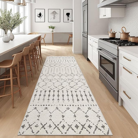 2'6''x8' Boho Kitchen Runner - Non Slip, Washable, Soft Carpet with Rubber Backing for Entryway, Laundry, Bedroom - Off White/Grey