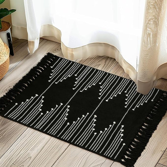 Tritard Boho Entryway Rug 2x3 - Washable Woven Cotton Indoor Throw Rugs with Tassel, Small Aztec Bathroom Kitchen Area Rug Farmhouse Bath Door Mat Low Pile for Doorway, Laundry, Black and White