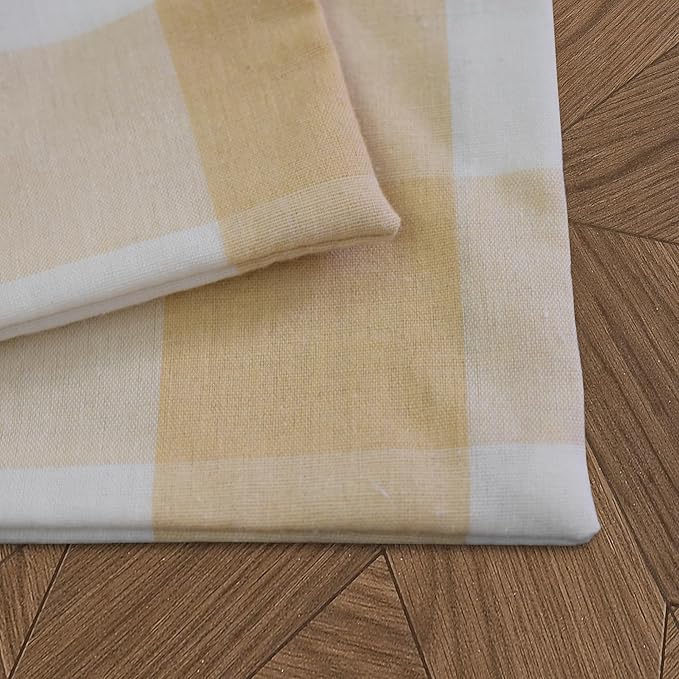 Beige & White 2 Side Cotton Buffalo Check Farmhouse Placemats Set of 4 Heat Resistant Dining Table Place Mats for Kitchen Table, 12 x 18 inches