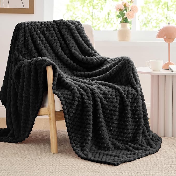 BEDELITE Fleece Blanket Twin Size for Bed Couch, 3D Jacquard Decorative Black Throw, Soft and Cozy Warm Plush Fuzzy Blanket All Seasons Suitable, 60x80Inches