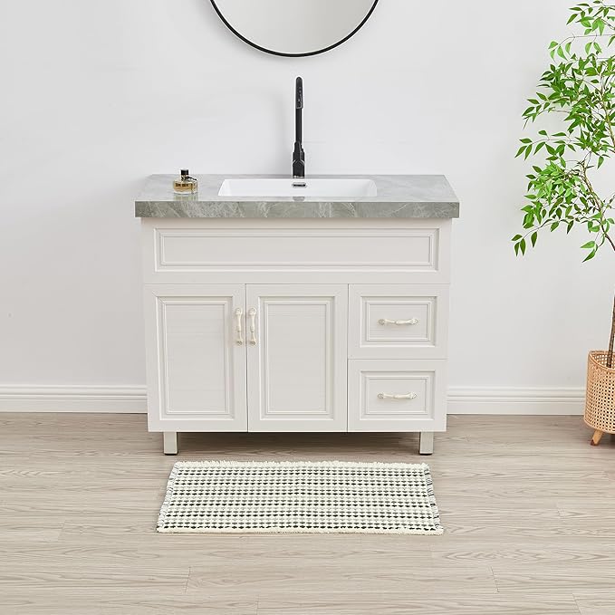 Douceur Boho Bath mat for Bathroom Floor Non Slip, Acrylic Blend Cute Bath Mats with Tassels, Quick Dry Bath mats Machine Washable, 20" x 32", Grey