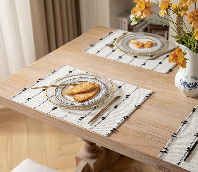 Boho Placemats Set of 6 for Dining Table Decor, Woven Cloth Place Mats for Farmhouse Rustic Kitche Home Decor, Cotton Placemats 13 x 19 Inch, Black and Beige Table mats