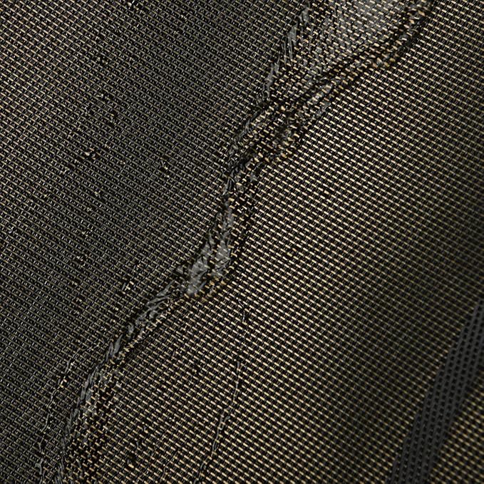 DACHUI Placemats Set of 8, Linen Look Woven Place Mats, Water Resistant, Heat Resistant, Washable, Durable Table Mats (Black Gold)