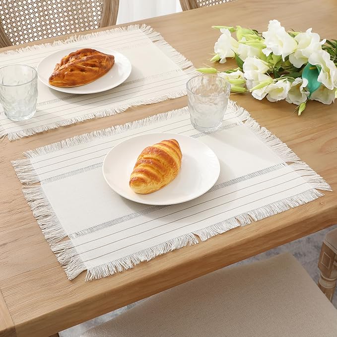Chassic Rustic Placemats Set of 6, Washable Linen Cloth Place Mats, Woven Dinner Mats for Kitchen, Dining, Party, Wedding and Daily Table Decor - Cream