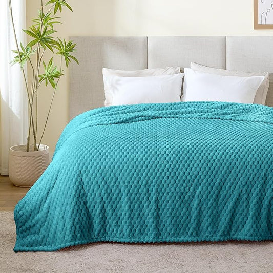 BEDELITE Fleece Throw Blanket for Couch & Bed - 3D Jacquard Decorative Teal Blanket, Super Soft and Cozy Warm Fuzzy Blanket All Seasons Suitable,90x90Inches
