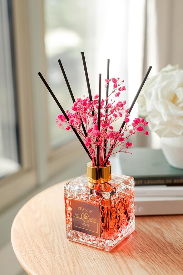 Reed Diffuser Set - Rose Honey Oil, Oil Diffuser Sticks, Bathroom Diffuser, Bathroom Decor, 200ml with Preserved Flowers - PEANÄK