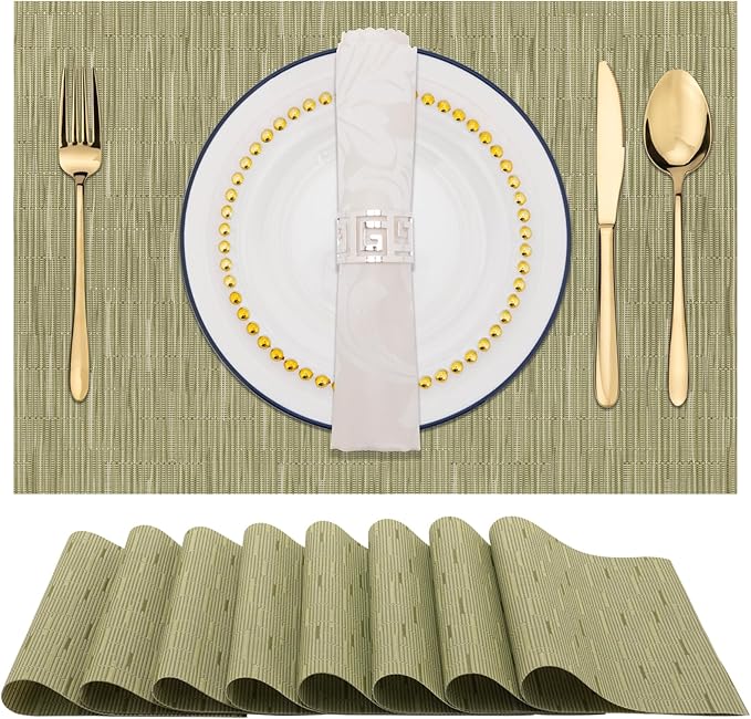 Winknowl Placemats Set of 8, Washable Vinyl Woven Place Mats Indoor and Outdoor Heat Stain and Water Resistant Elegant Plastic Table Mats for Kitchen Dining Table (Green)