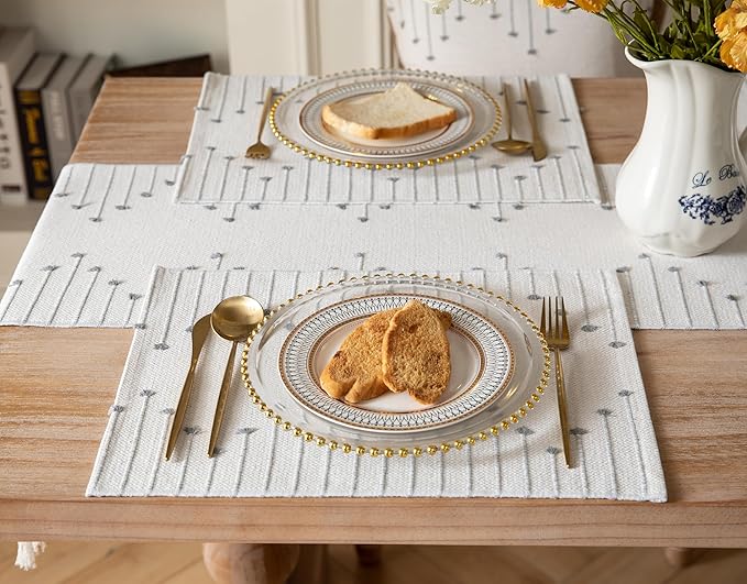 Placemats Set of 4 for Dining Table Décor, Woven Cloth Place Mats for Farmhouse Kitchen Tabletop, Handcrafted Machine Washable Cotton Table mats 13 x 19 Inch, Grey and Beige