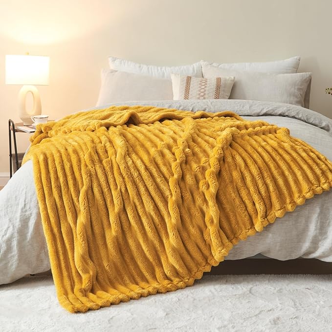 NEWCOSPLAY Super Soft Twin Blanket Mustard Yellow Premium Silky Flannel Fleece 3D Ribbed Jacquard Lightweight Bed Blanket All Season Use (Mustard Yellow Ribbed, Twin(60"x80"))