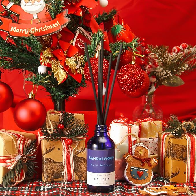 Reed Diffuser, Sandalwood Scented Reed Diffuser Set, Oil Reed Diffuser with 6 Sticks, Home Fragrance Reed Diffuser for Bathroom, Aromatherapy Diffuser for Gift, Christmas Room Decor