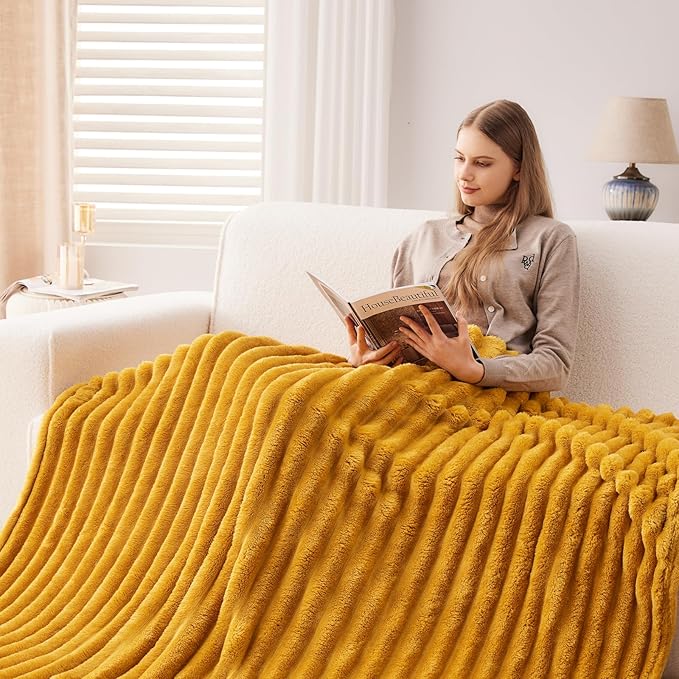 NEWCOSPLAY Super Soft Twin Blanket Mustard Yellow Premium Silky Flannel Fleece 3D Ribbed Jacquard Lightweight Bed Blanket All Season Use (Mustard Yellow Ribbed, Twin(60"x80"))